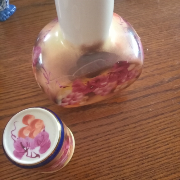 - Vintage  bedside table tumble up hand painted  water picher - Picture 3 of 6